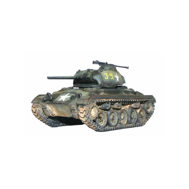 Carro ligero estadounidense M24 Chaffee. Bolt Action.