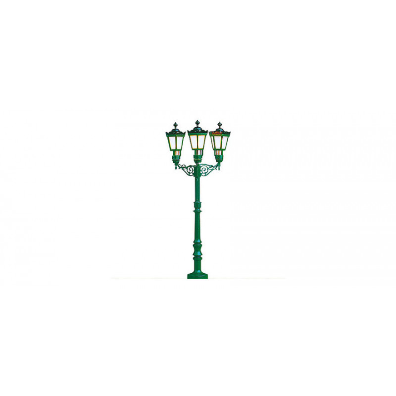 Farola de parque, tres brazos.