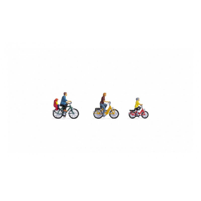 De excursión en bici. De excursión en bici.