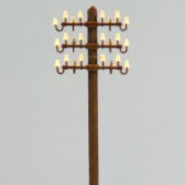 Poste para tendido de luz, tres brazos. RB 2817