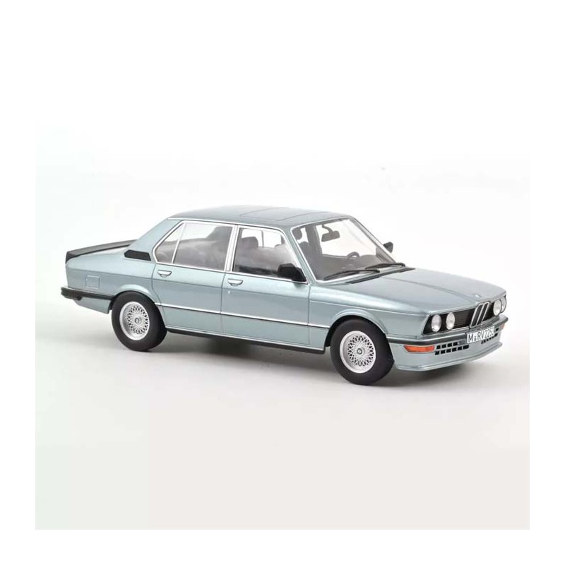 BMW M535I, 1980. BMW M535I, 1980.