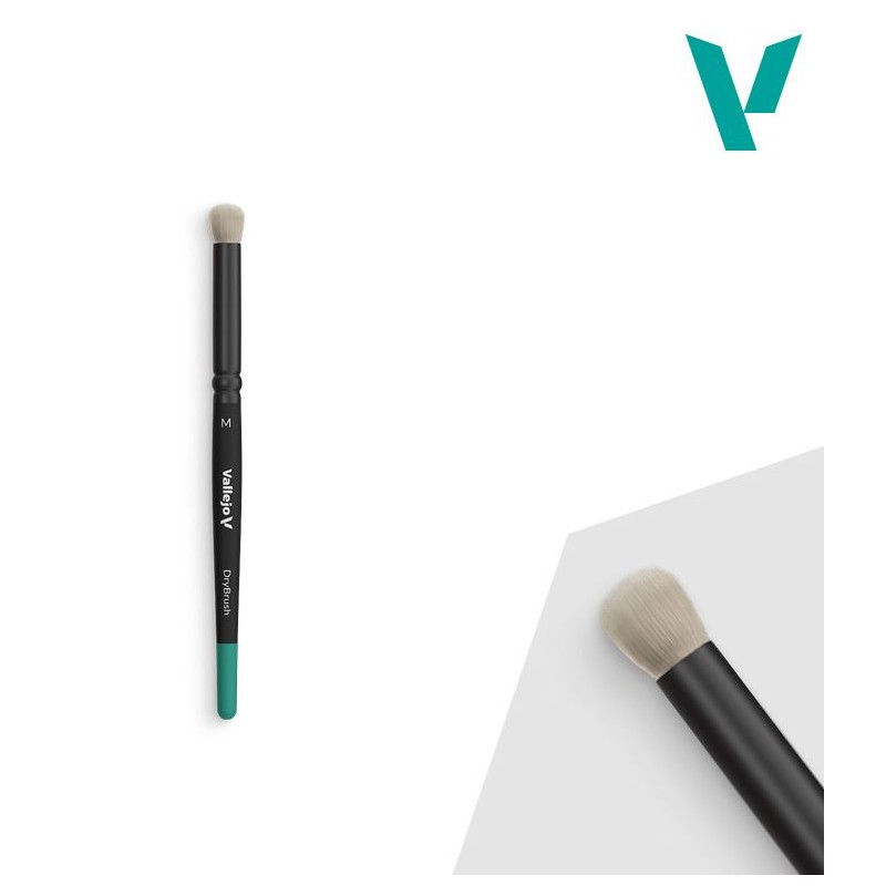 Dry brush, medium natural hair . Dry brush, medium natural hair .