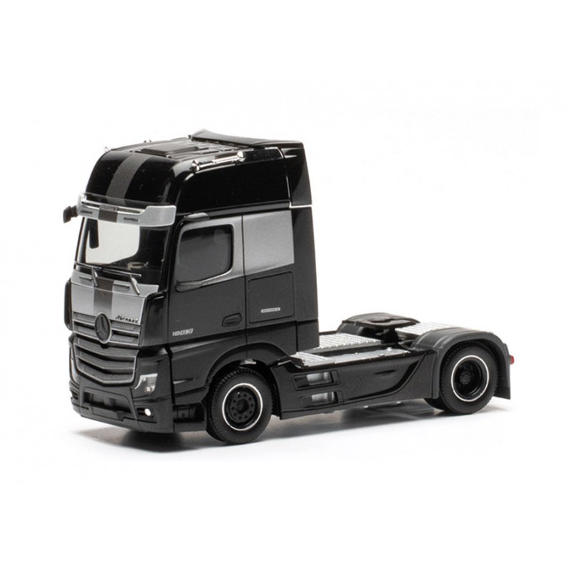 Mercedes-Benz Actross  Caminhão de madeira, Caminhões de brinquedo de  madeira, Carro de madeira