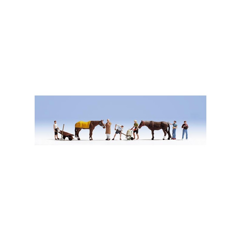 Trabajando en la cuadra. NOCH 36634