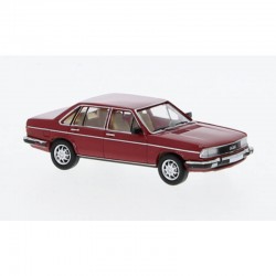 Audi 100 (C2), dark red.