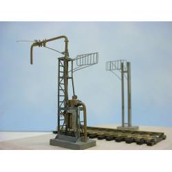 Portique for fuel distribution. PN SUD MODELISME 8798