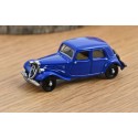 Citroën 11 AL 1938, azul.