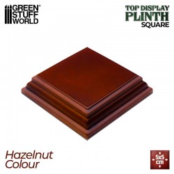 Quadratischer Sockel, Holz 5x5 cm.