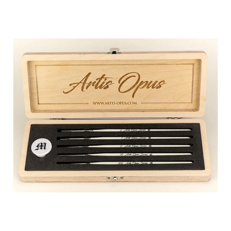 Deluxe brush set M series.