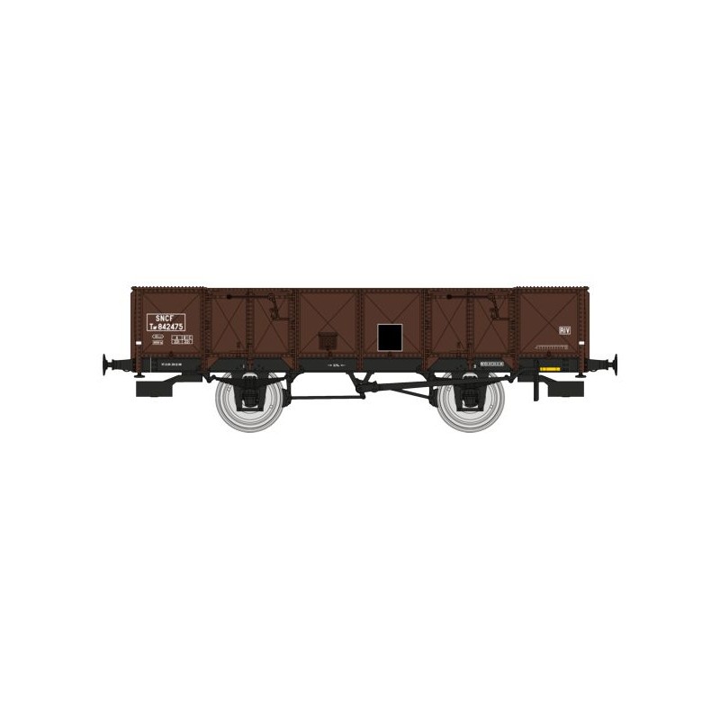 Ex-PLM 4 brown wooden doors wagon 540.