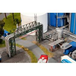 Pipeline and filling plant. FALLER 130487