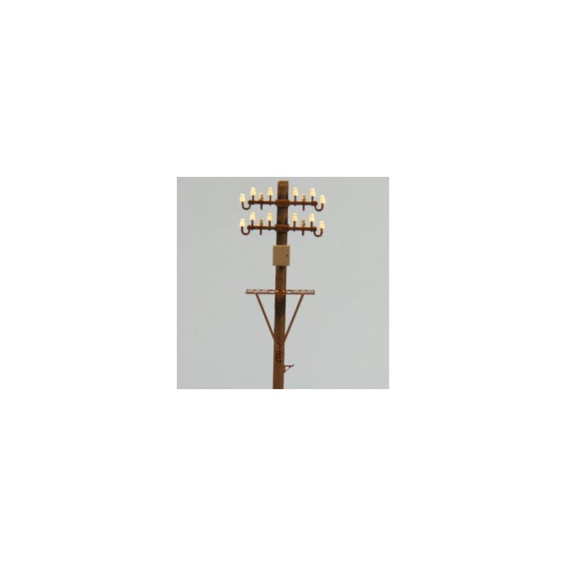 Poste para tendido de luz con registro y plataforma. RB 2815 Poste para tendido de luz con registro y plataforma. RB 2815