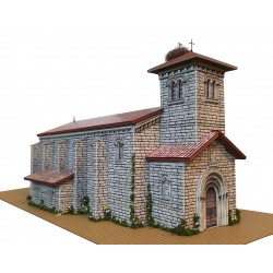 Igreja de pedra em estilo românico.