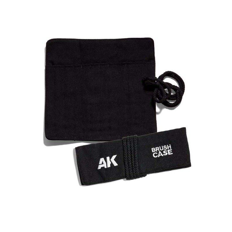 Estuche de tela para pinceles.