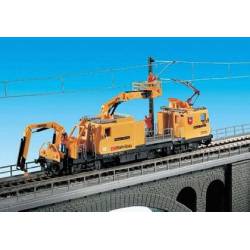Overhead catenary maintenance vehicle.