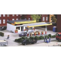 Stazione di servizio Shell.