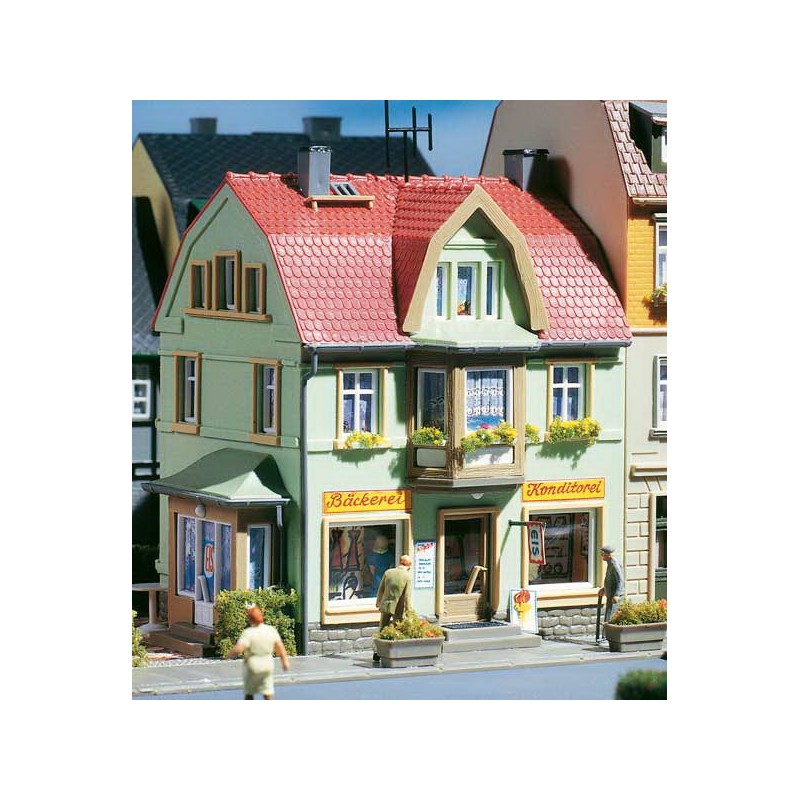 Casa con panadería. AUHAGEN 12247