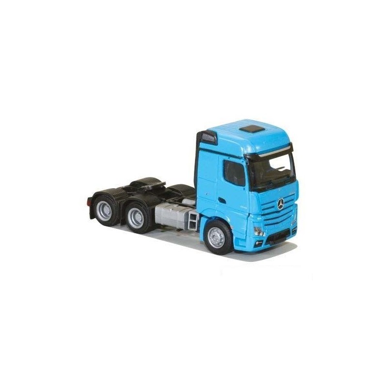 Volvo 12 XL de dos ejes con alerón.