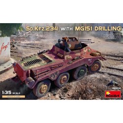 Sd.Kfz.234 com cano triplo de MG151.