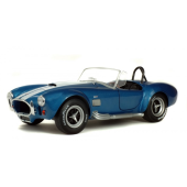 Maqueta a escala de un AC Cobra 427 MKII.