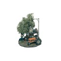Tractor Pit Stop. WOODLAND M112