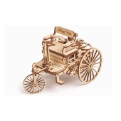 Première voiture. ASTUCE DU BOIS