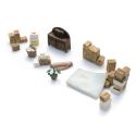 Cajas de mudanza y efectos domésticos.