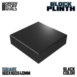 Square plinth 16x16cm.